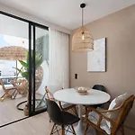Apartamento Kikiana House *
